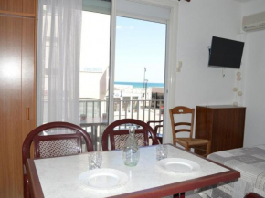 Studio climatisé avec balcon et parking, à deux pas de la plage - FR-1-225D-125